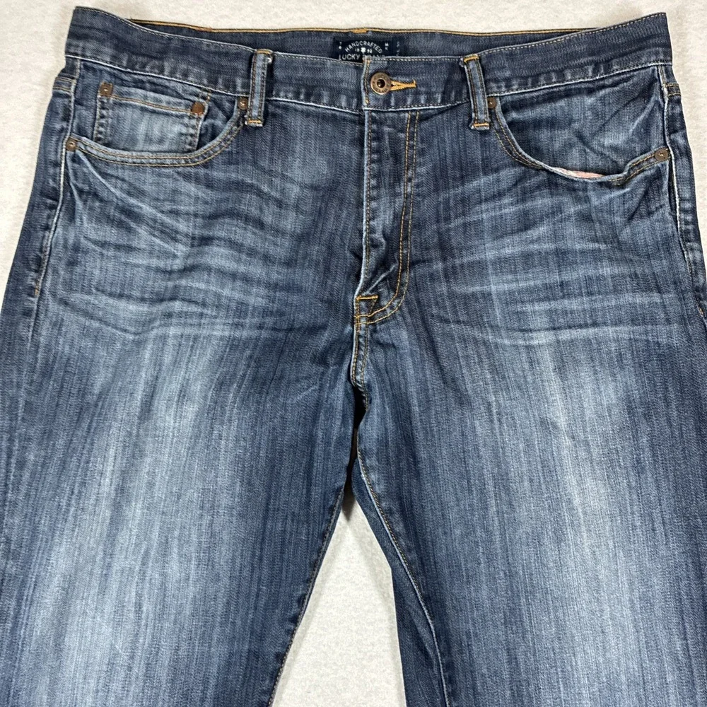 Lucky Brand Men's 410 Athletic Fit Blue Denim Jeans Size 36x32 Whiskering Fade